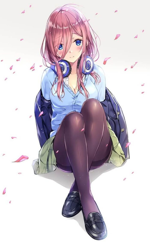 三玖のセクシーで抜ける二次エロ画像集【五等分の花嫁】