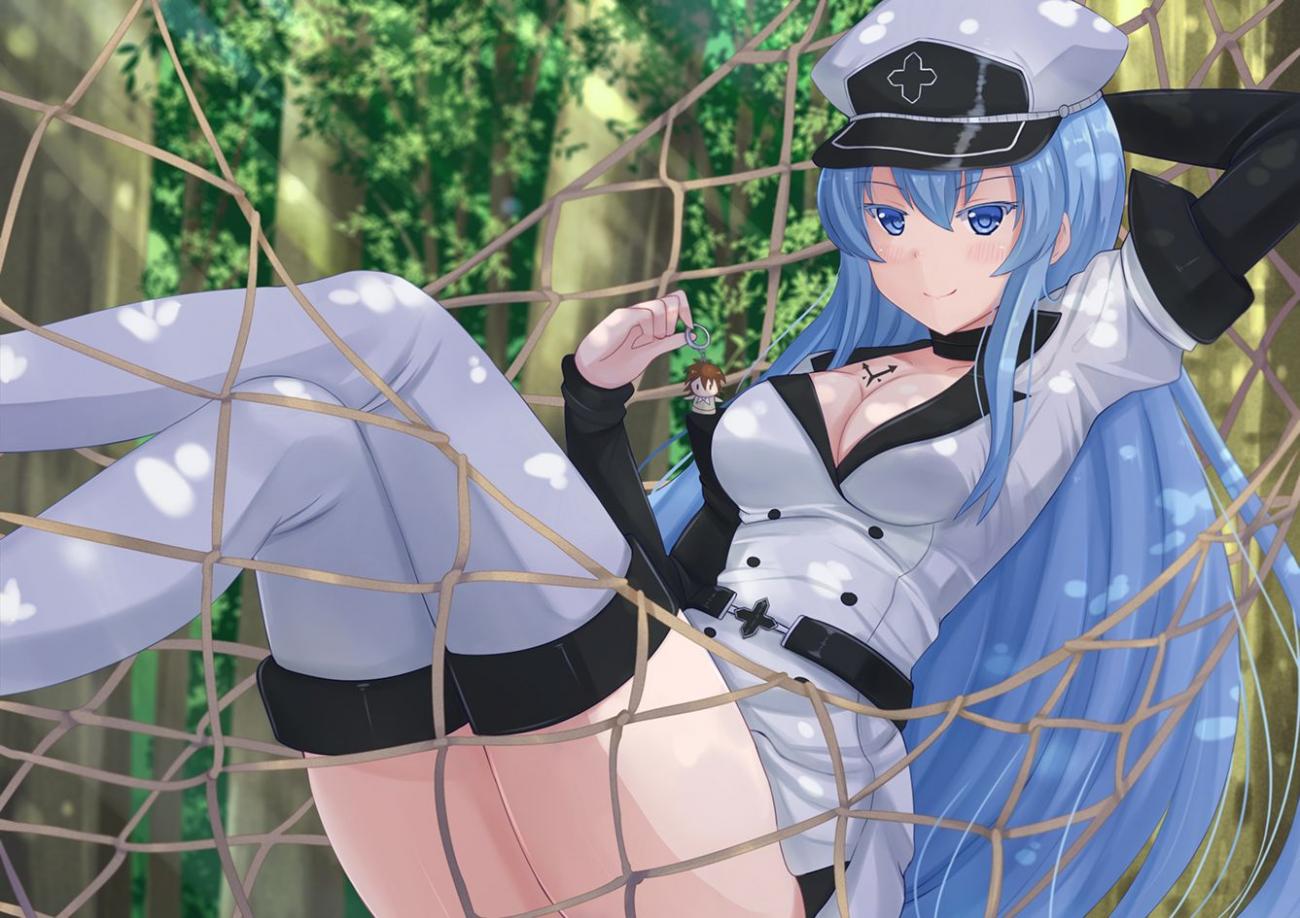 【エロ画像】アカメが斬る！のエロコスプレの参考にしたくなるエスデスのキャラクター画像